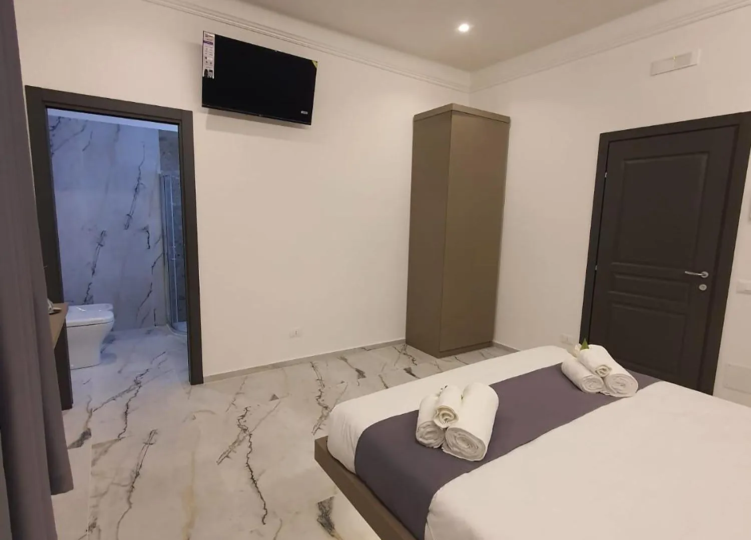 Mikale Luxury Rooms Casteltermini Guest house